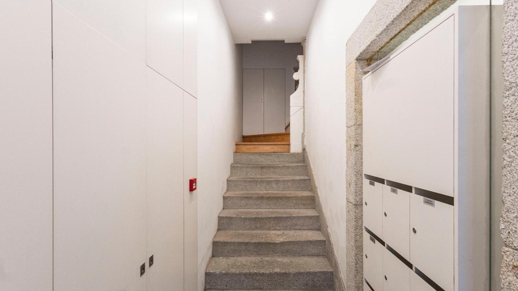 Lovelystay - Allderman Apartment - Almada 1º T Porto Exteriér fotografie