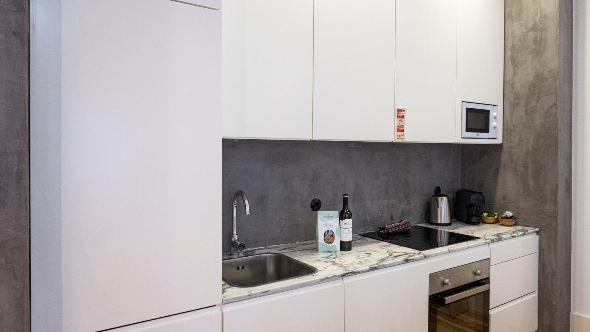 Lovelystay - Allderman Apartment - Almada 1º T Porto Exteriér fotografie